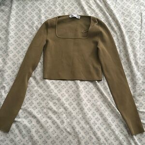 Bro cropped Zara shirt
